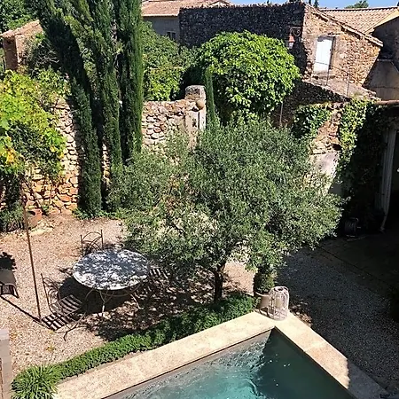 La Maison Blanche Uzes 3* La Bastide-dʼEngras
