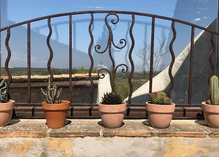 La Maison Blanche Uzes